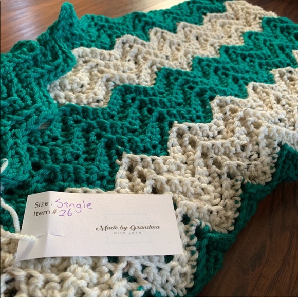 Chevron Crocheted Twin Size Blanket Handmade - Picture 1 of 2